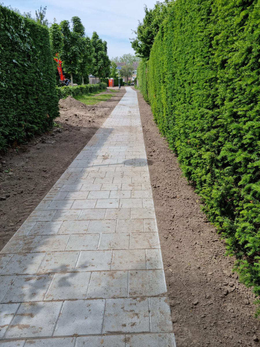 Aanleg voetpad Grintweg